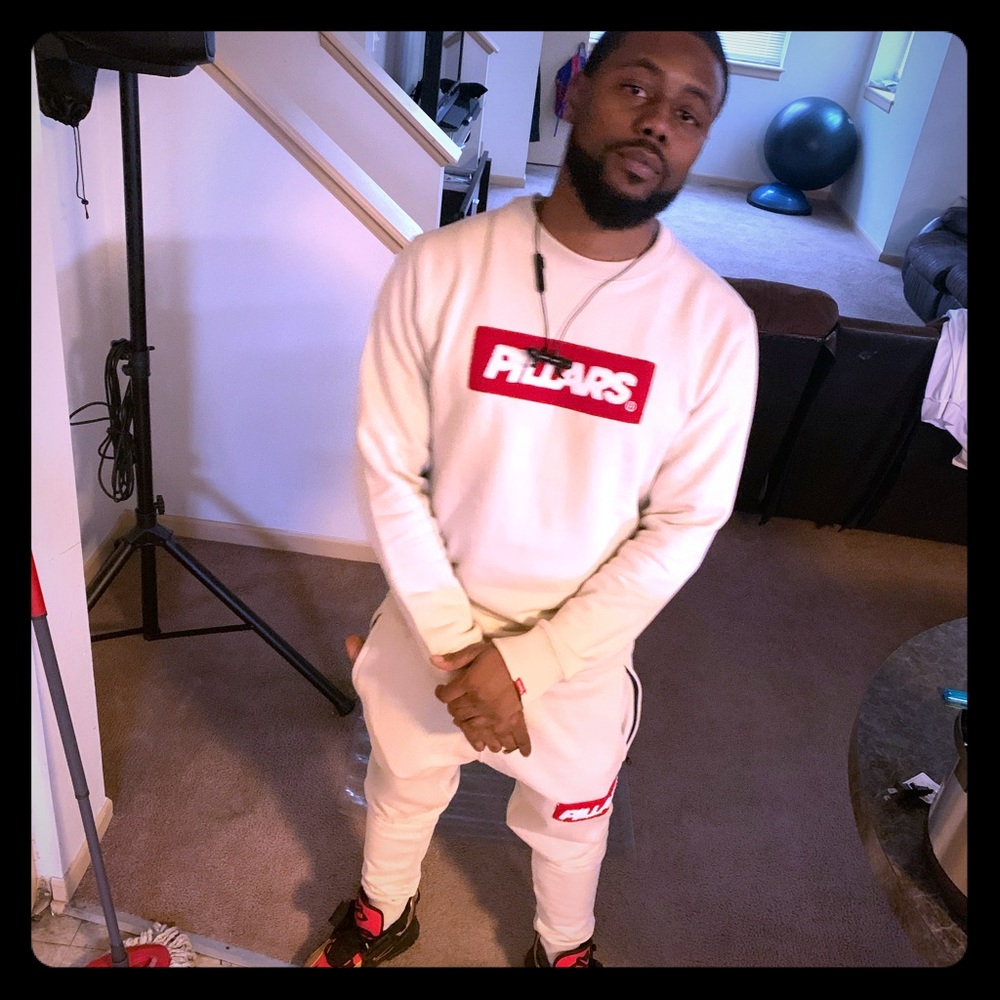 Meet your Posher, Charles